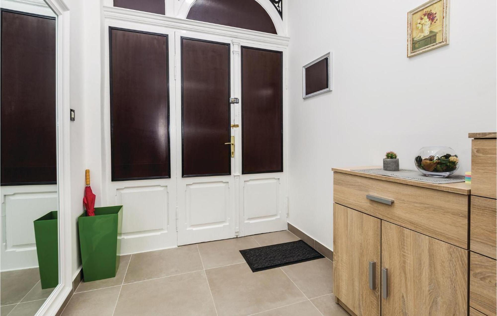 Amazing Apartment In Rijeka With Wifi Dış mekan fotoğraf