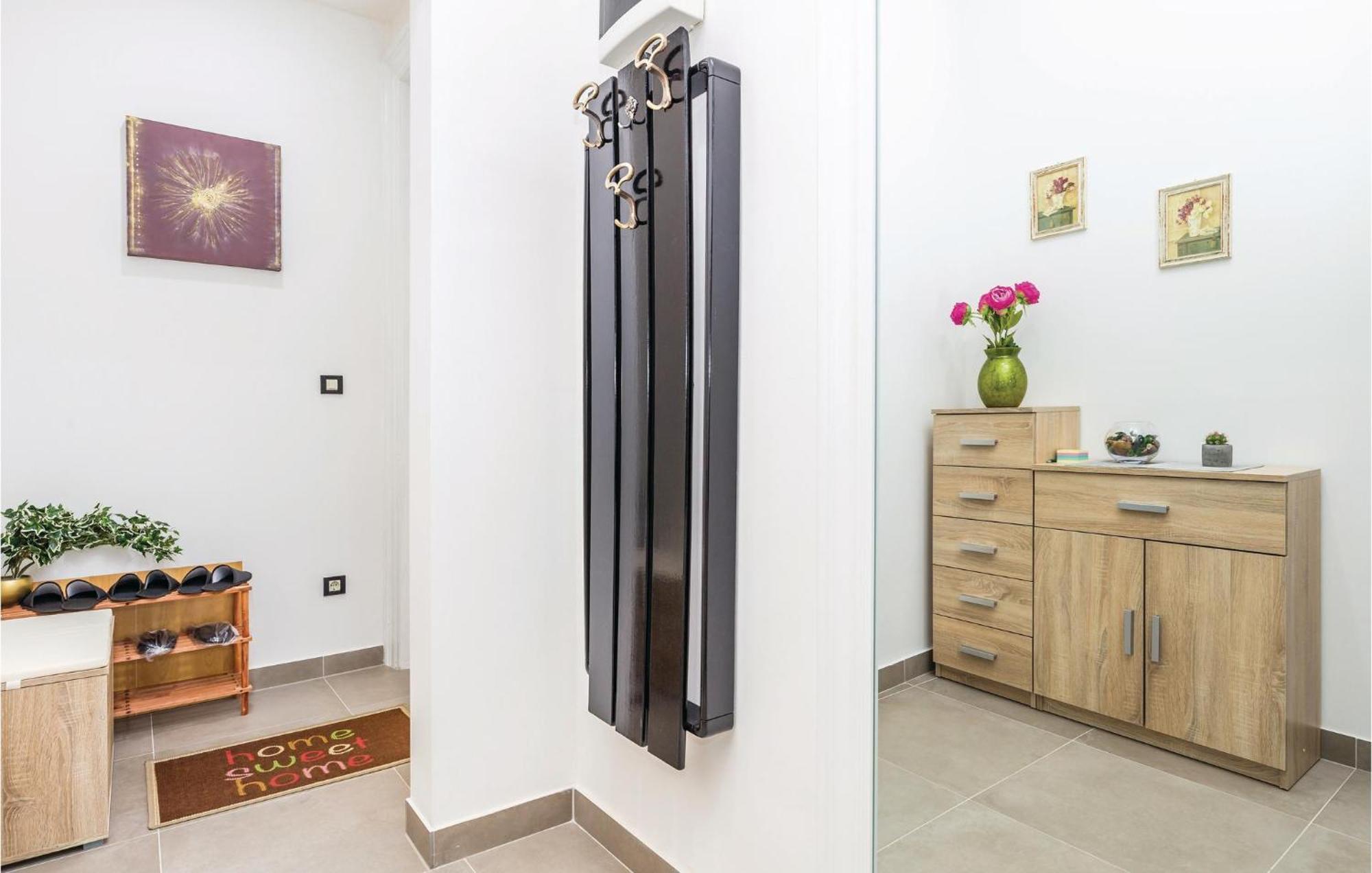 Amazing Apartment In Rijeka With Wifi Dış mekan fotoğraf