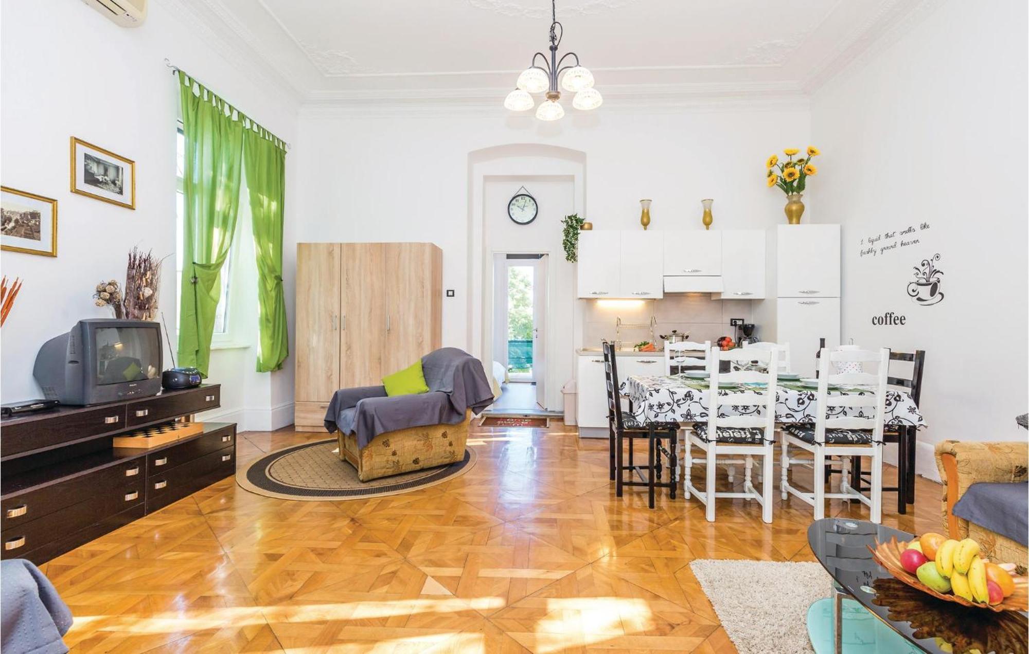 Amazing Apartment In Rijeka With Wifi Dış mekan fotoğraf