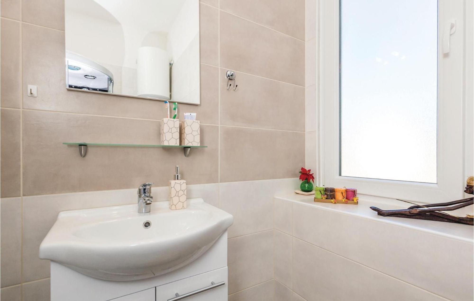 Amazing Apartment In Rijeka With Wifi Dış mekan fotoğraf